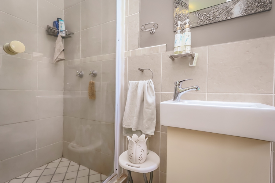 3 Bedroom Property for Sale in The Coves North West